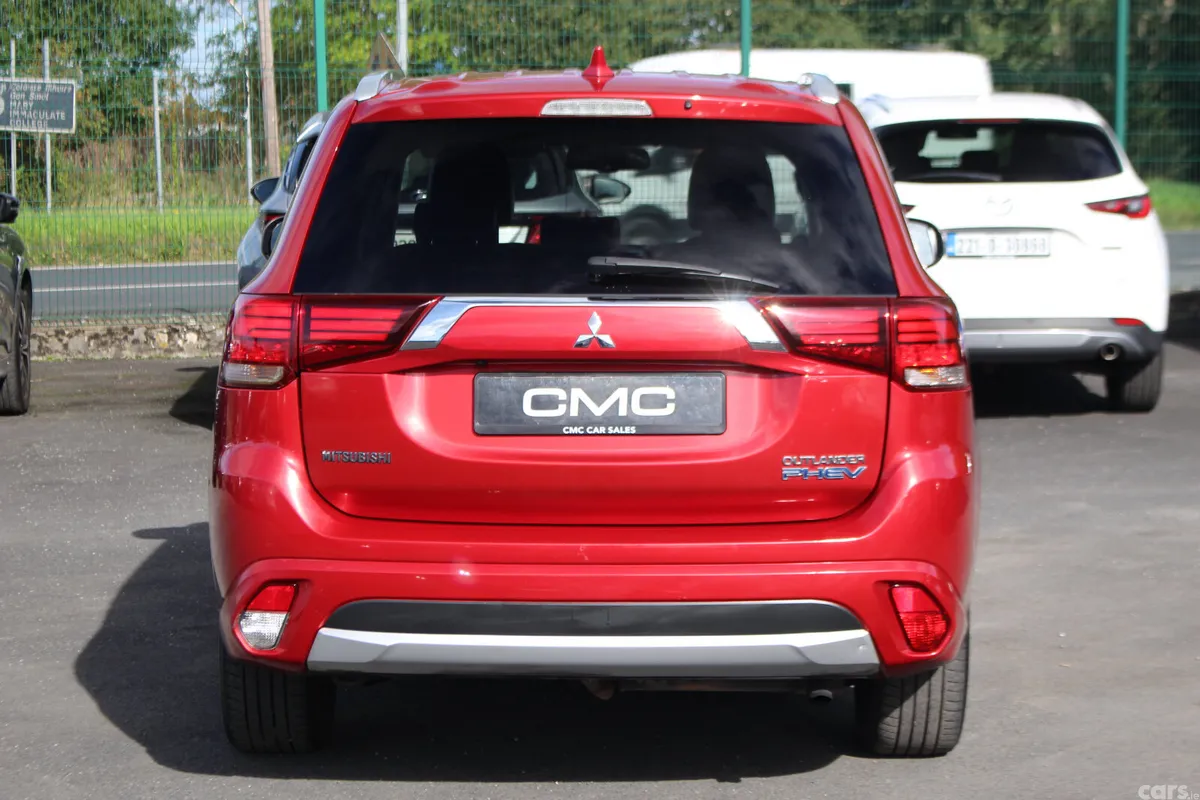 Mitsubishi Outlander SUV, Petrol Plug-in Hybrid, 2018, Red
