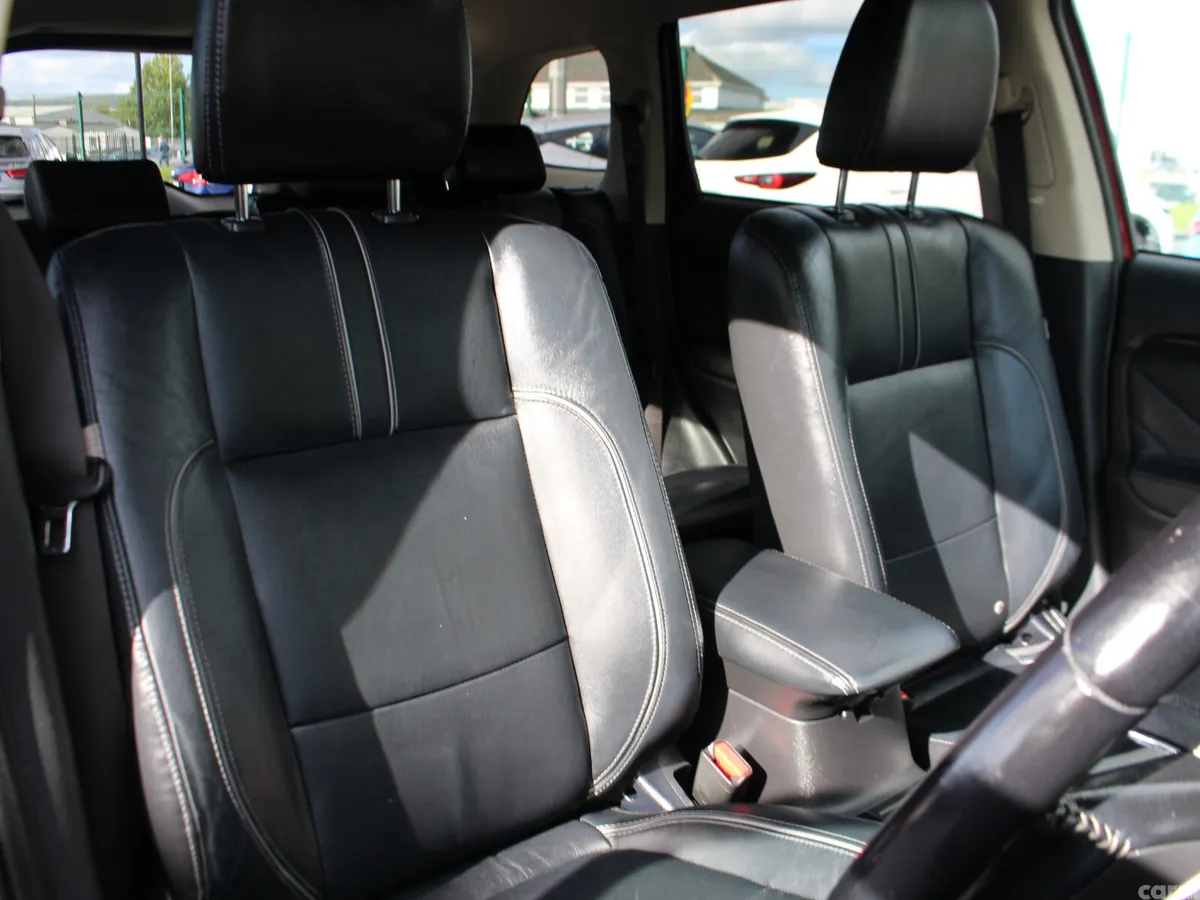 Mitsubishi Outlander SUV, Petrol Plug-in Hybrid, 2018, Red