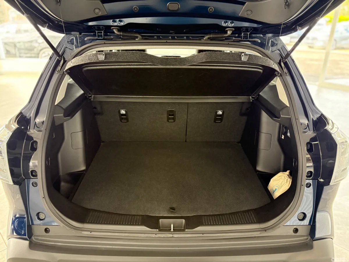 Suzuki SX4 S-Cross SUV, Petrol Hybrid, 2023, Blue