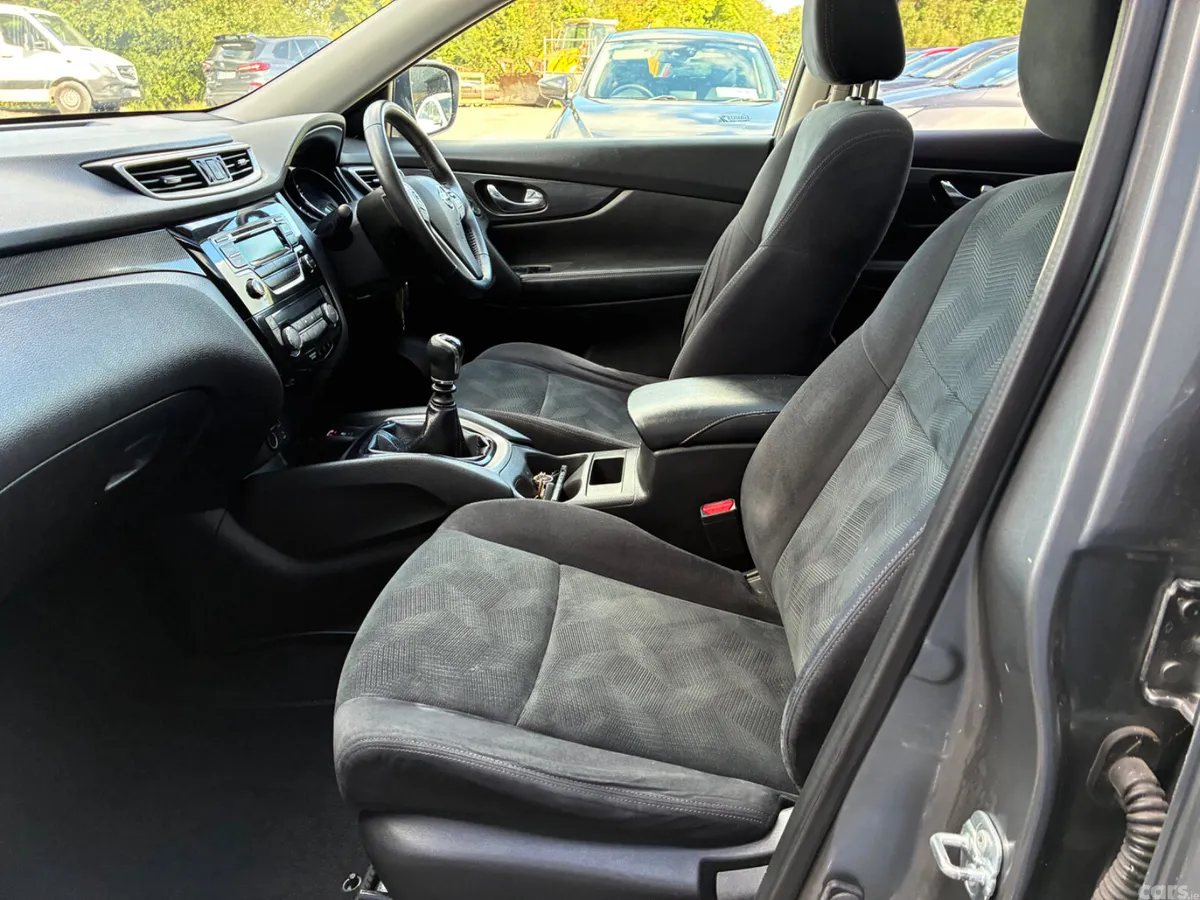 Nissan X-Trail SUV, Diesel, 2016, Grey