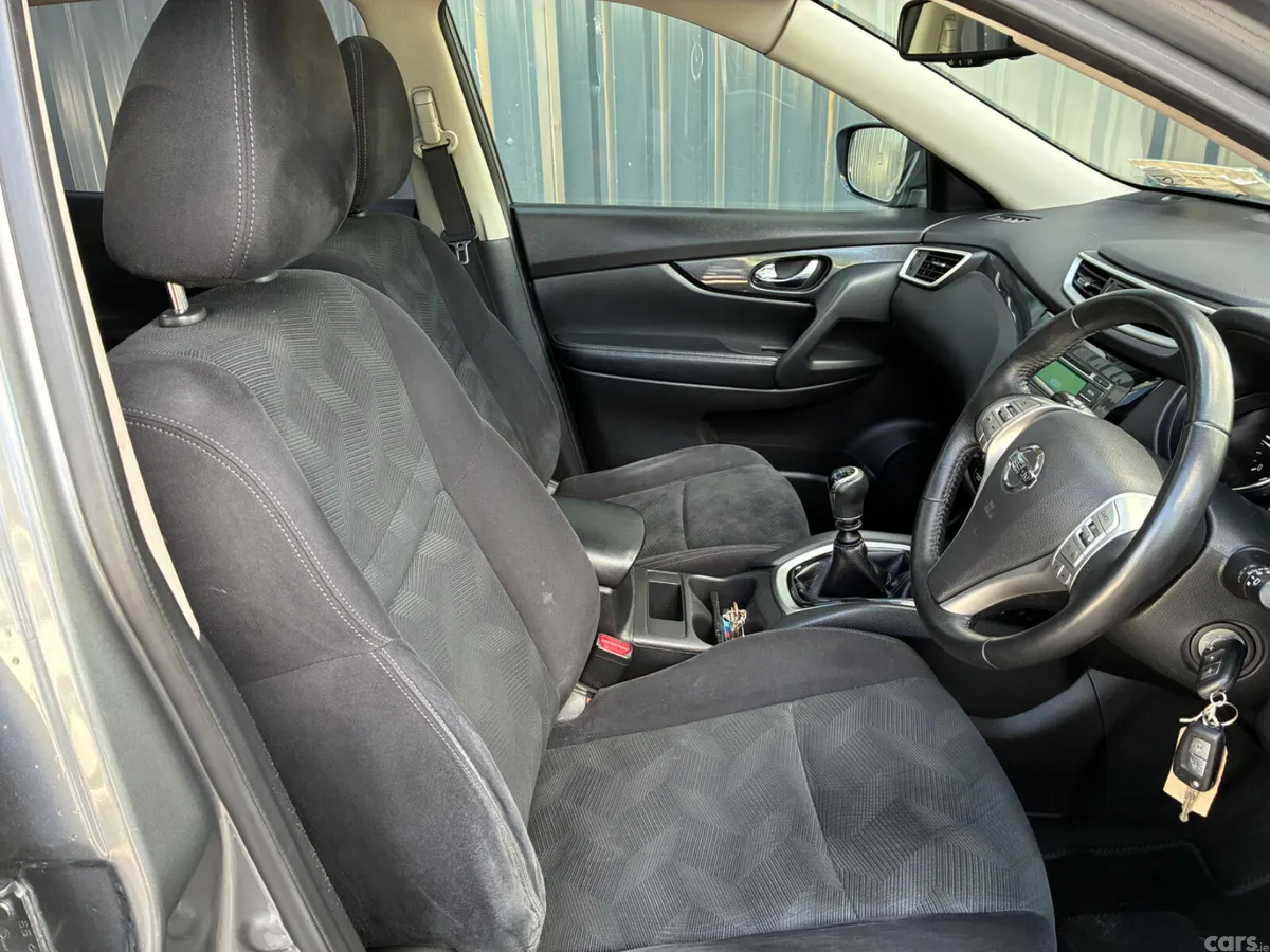 Nissan X-Trail SUV, Diesel, 2016, Grey