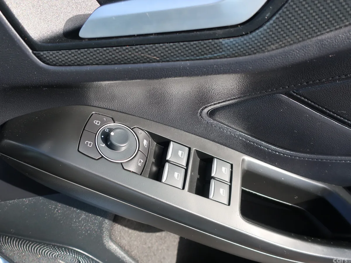 Ford Focus Hatchback, Diesel, 2023, Blue