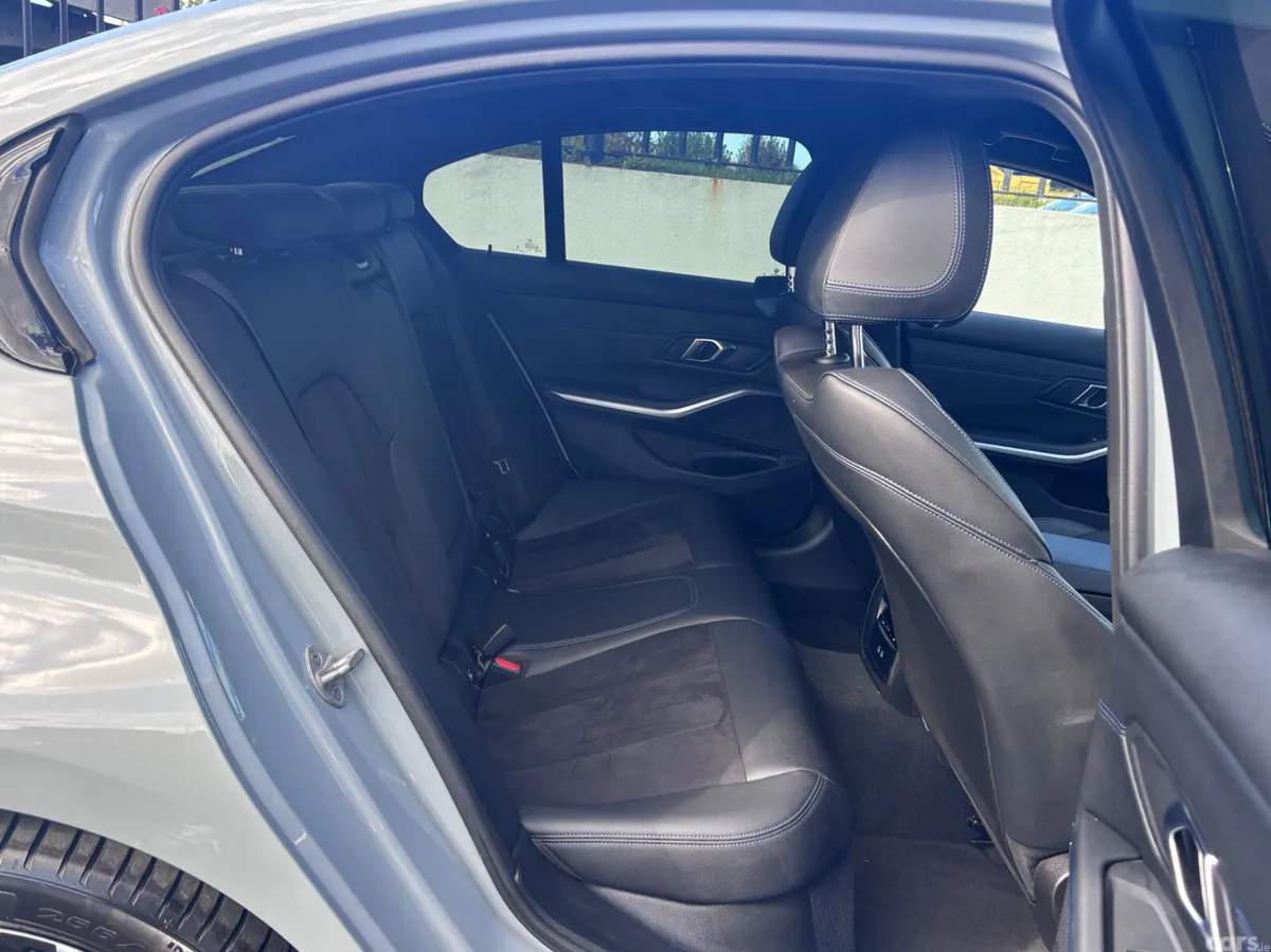 BMW 3-Series Saloon, Petrol Hybrid, 2024, Grey
