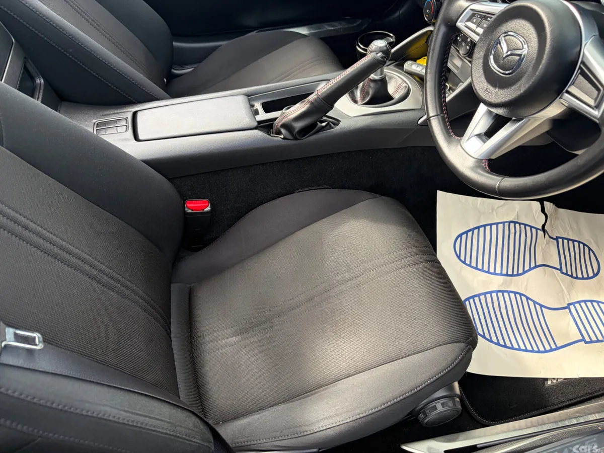 Mazda MX-5 Convertible, Petrol, 2016, White