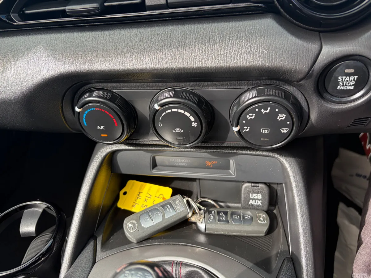 Mazda MX-5 Convertible, Petrol, 2016, White