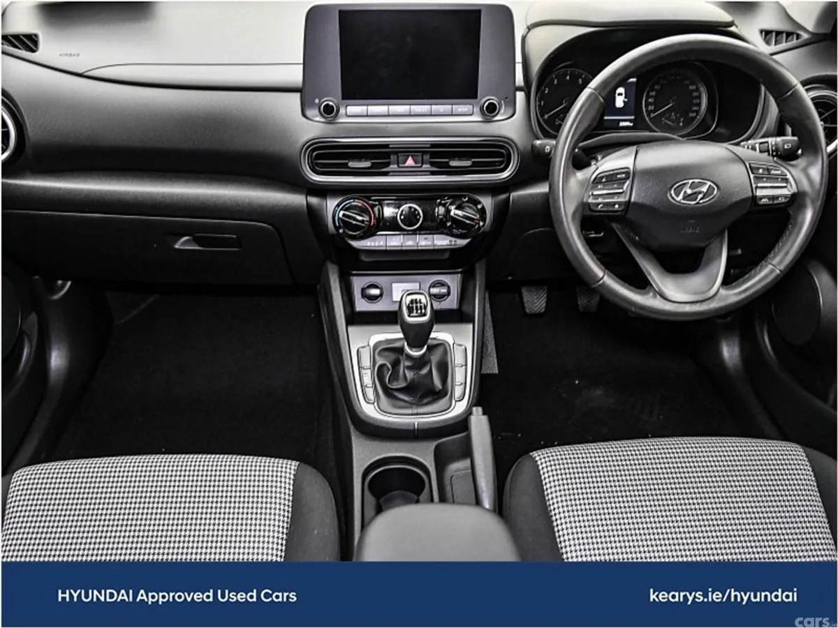 Hyundai KONA SUV, Petrol, 2021, Black