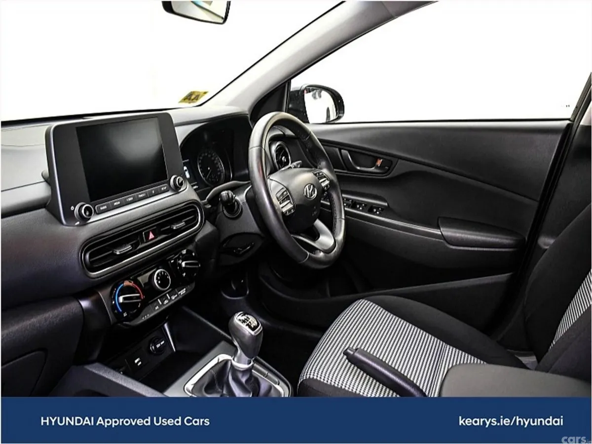 Hyundai KONA SUV, Petrol, 2021, Black