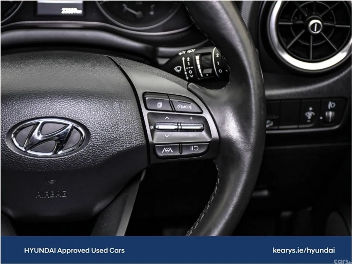 Hyundai KONA SUV, Petrol, 2021, Black