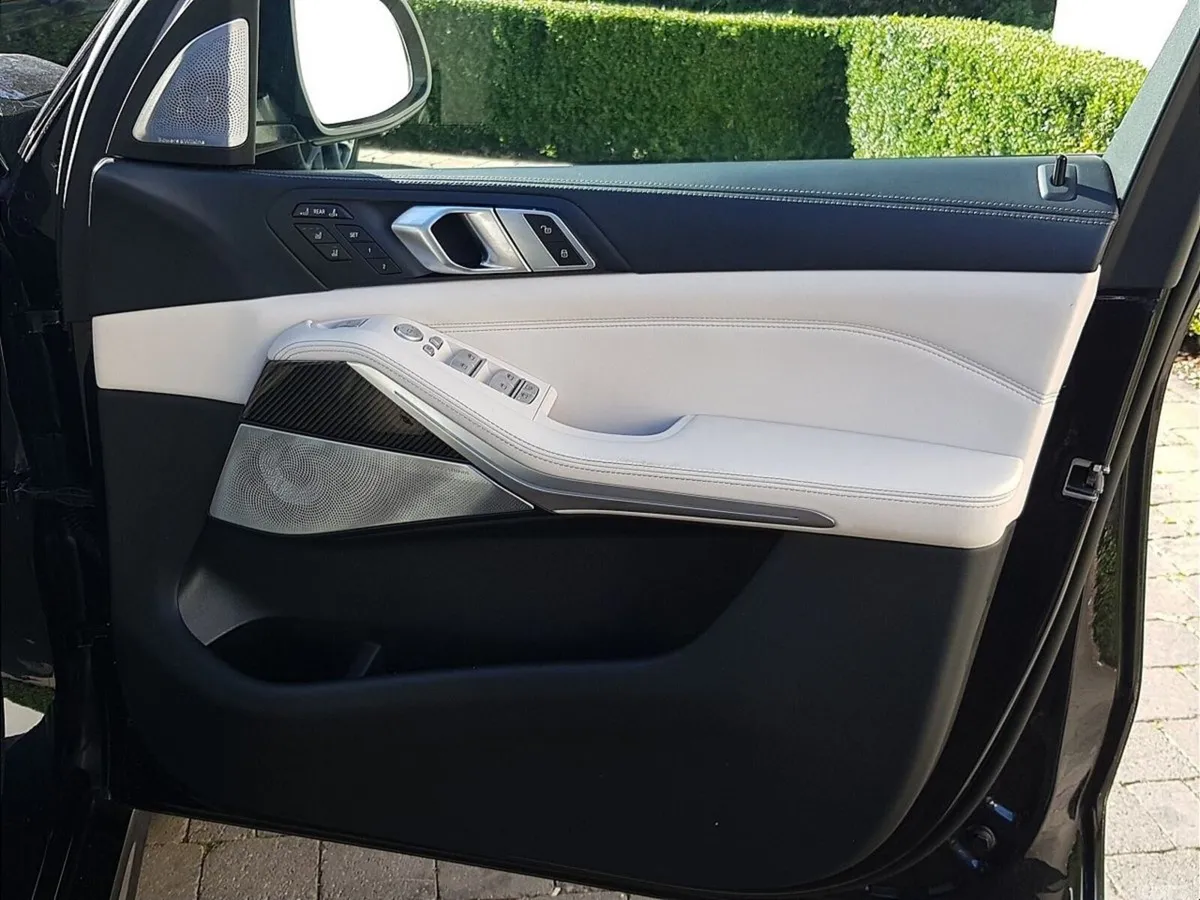 BMW X7 SUV, Diesel, 2023, Black