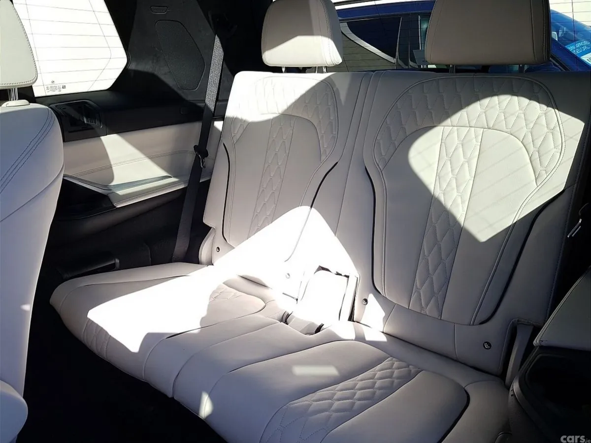 BMW X7 SUV, Diesel, 2023, Black