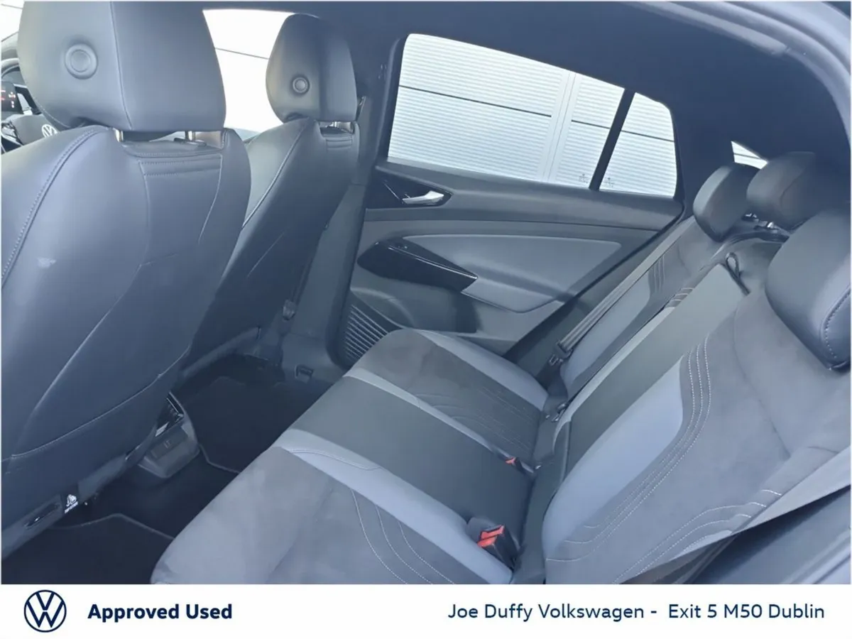 Volkswagen ID.5 Estate, Electric, 2024, Black
