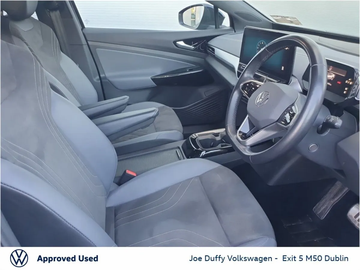 Volkswagen ID.5 Estate, Electric, 2024, Black