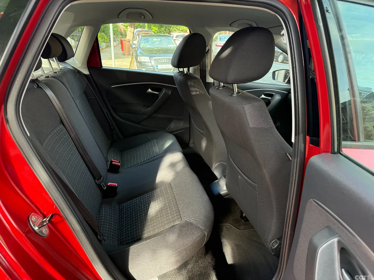 Volkswagen Polo Hatchback, Petrol, 2014, Red