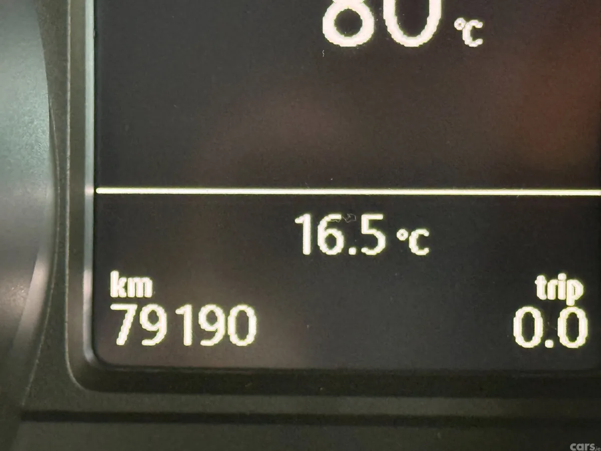 Volkswagen Polo Hatchback, Petrol, 2014, Red