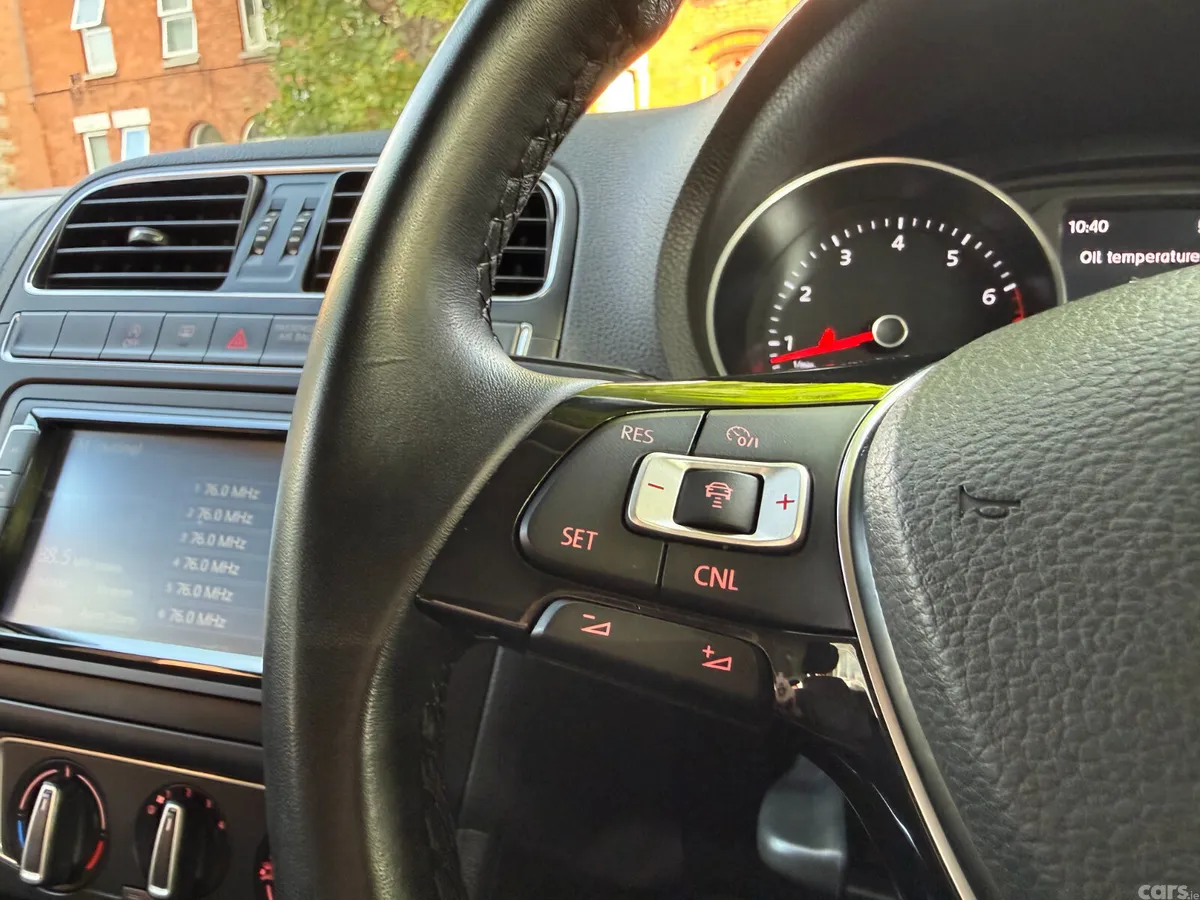Volkswagen Polo Hatchback, Petrol, 2014, Red