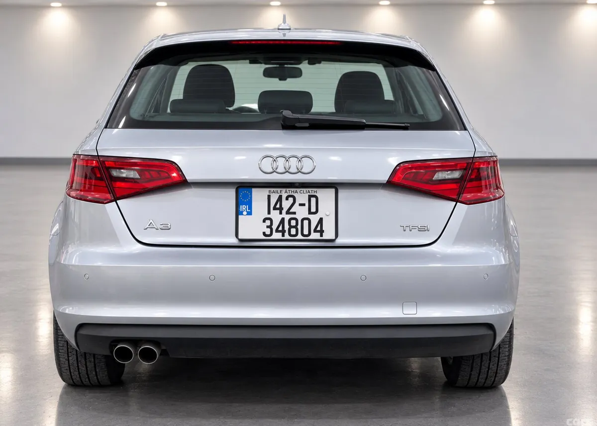 Audi A3 Hatchback, Petrol, 2014, Silver
