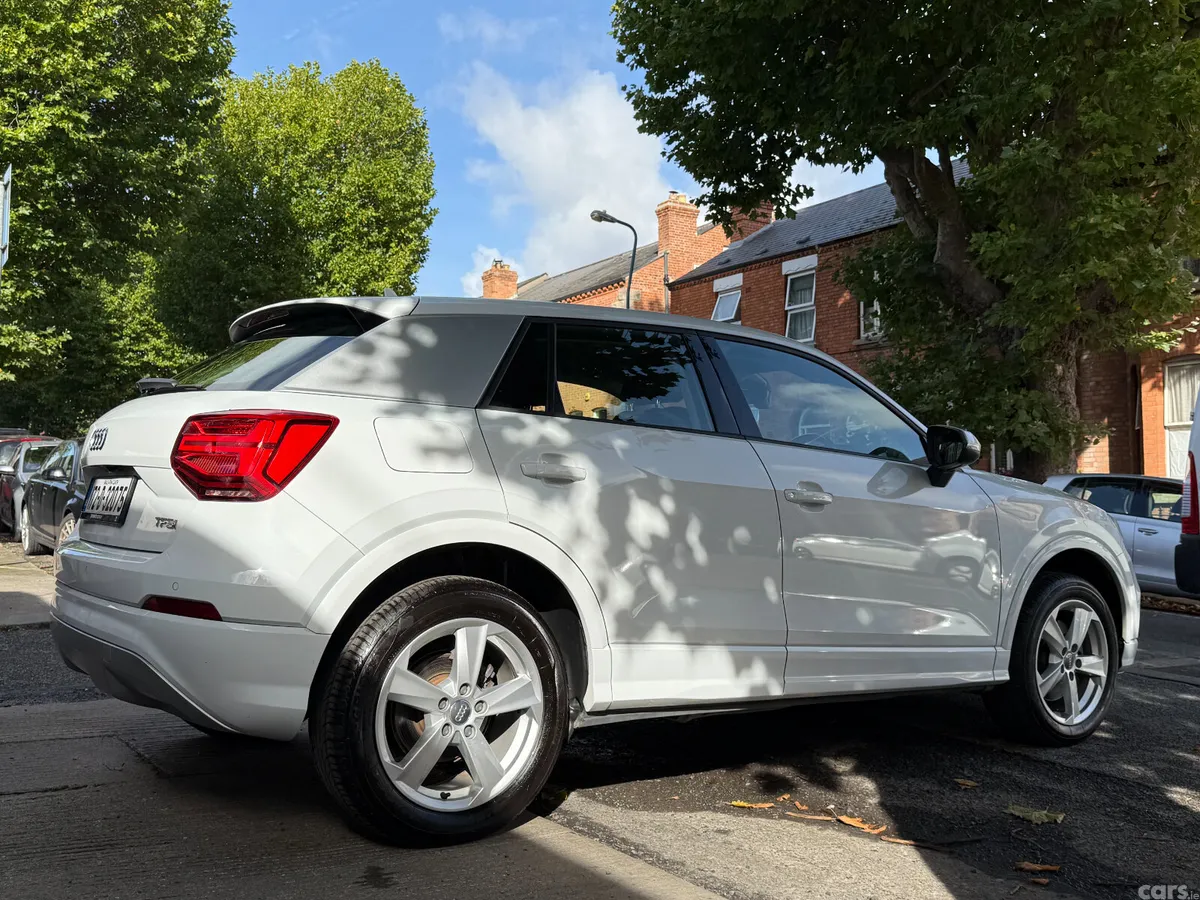 Audi Q2 SUV, Petrol, 2017, White