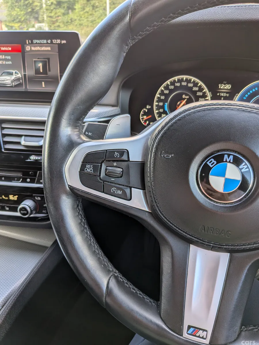 BMW 5-Series Saloon, Petrol Plug-in Hybrid, 2018, Black