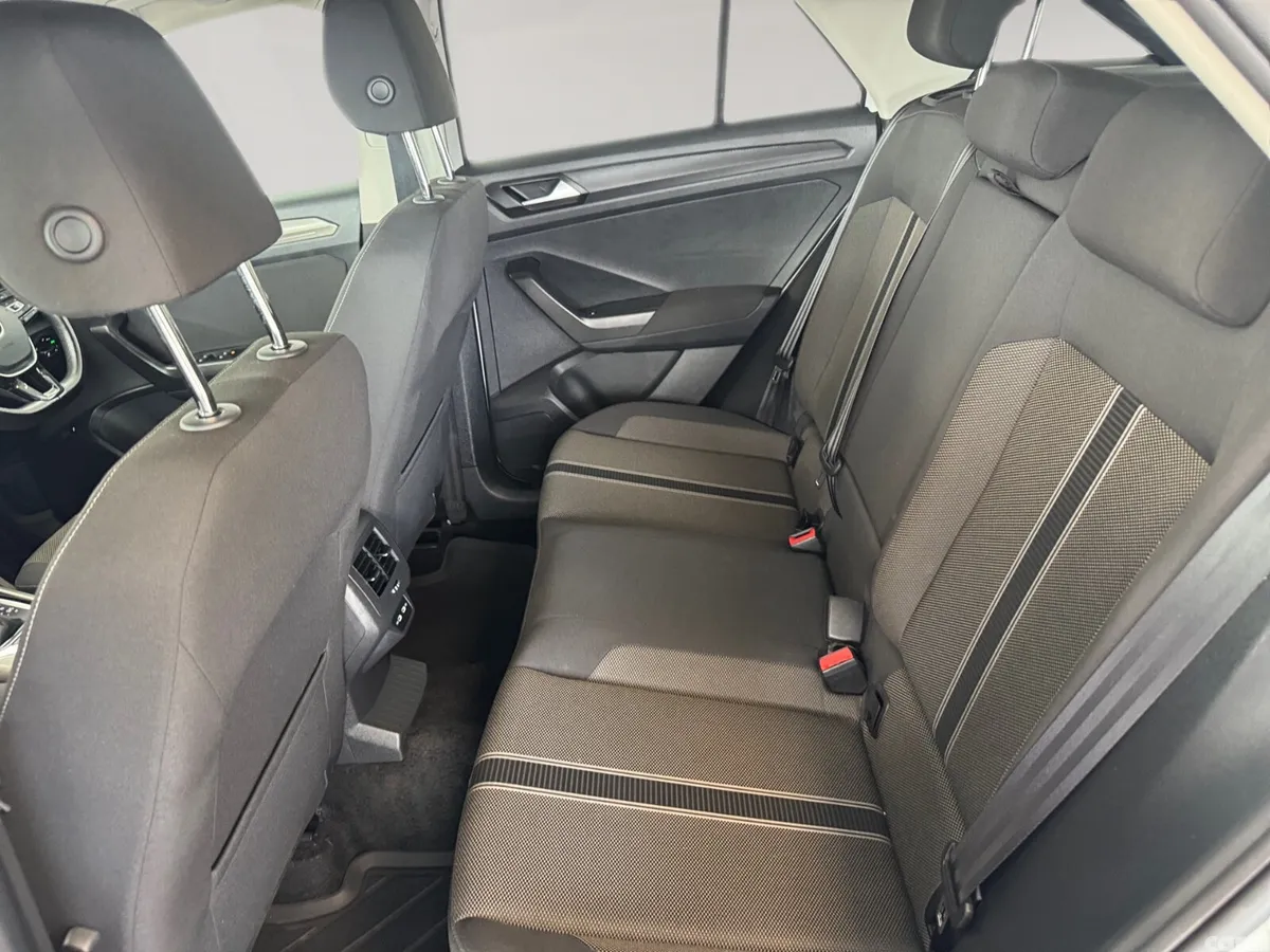 Volkswagen T-Roc SUV, Diesel, 2022, White