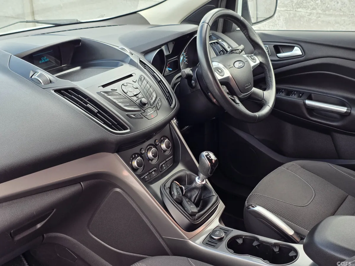 Ford Kuga SUV, Diesel, 2015, White