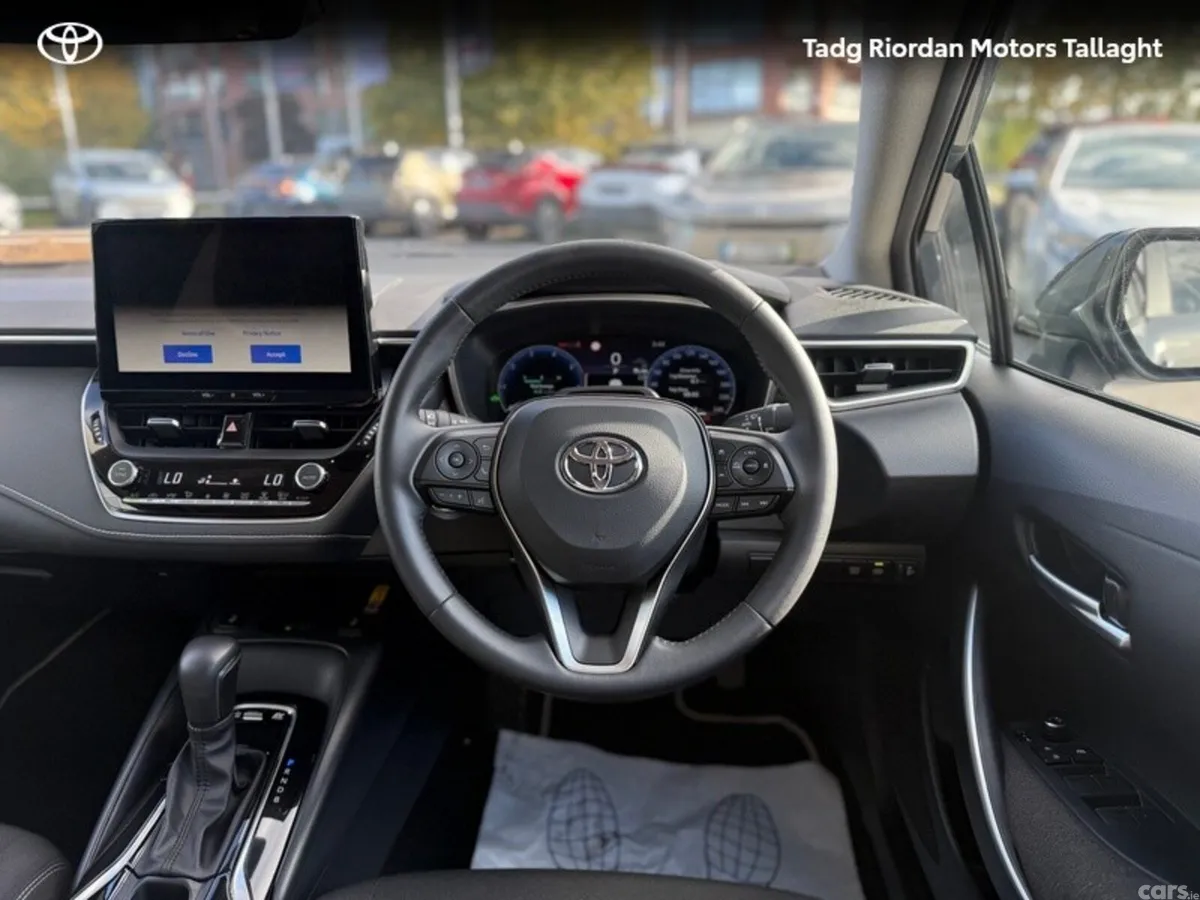 Toyota Corolla Saloon, Petrol Hybrid, 2026, Grey