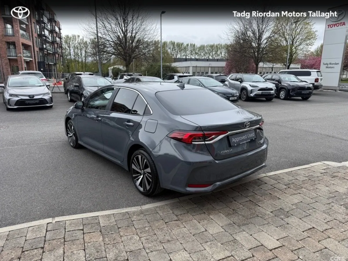 Toyota Corolla Saloon, Petrol Hybrid, 2026, Grey