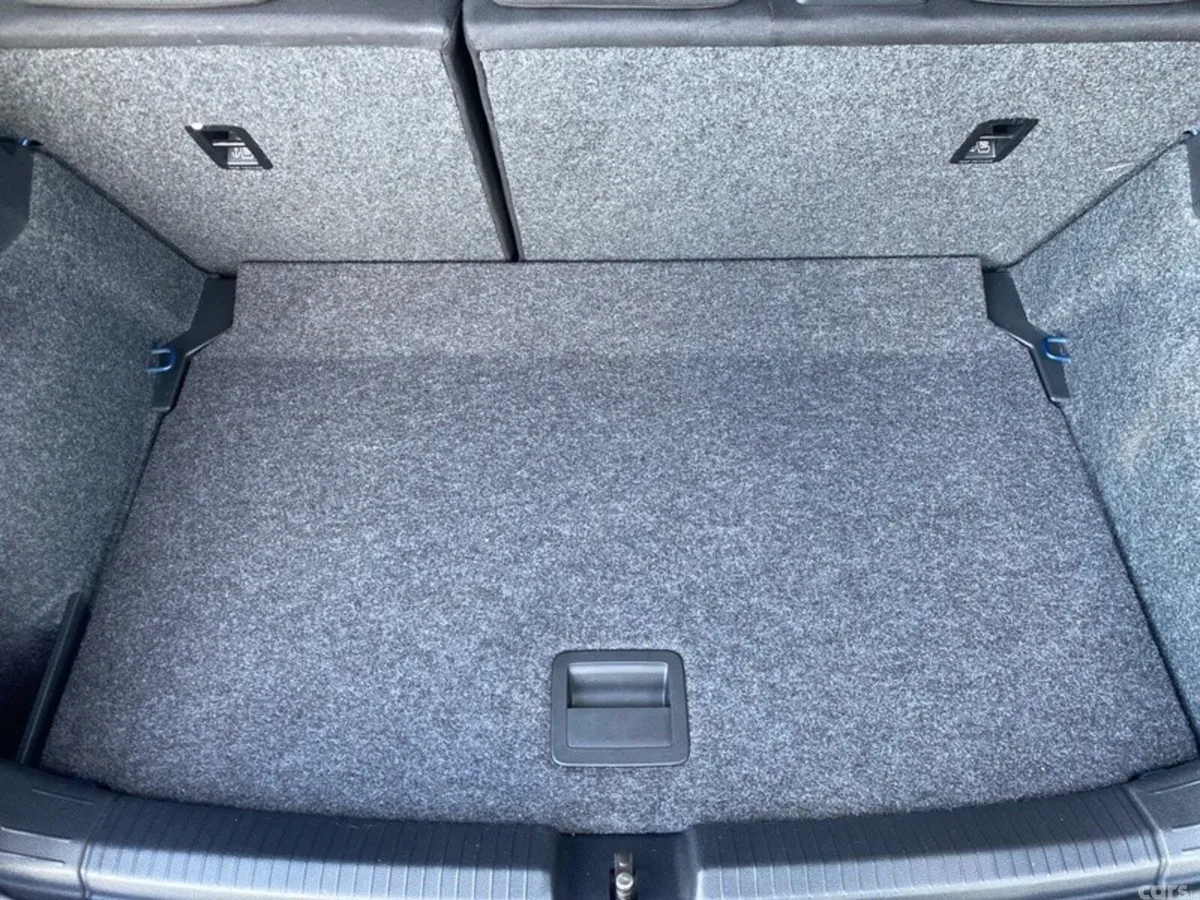 Volkswagen Polo Hatchback, Petrol, 2020, Blue