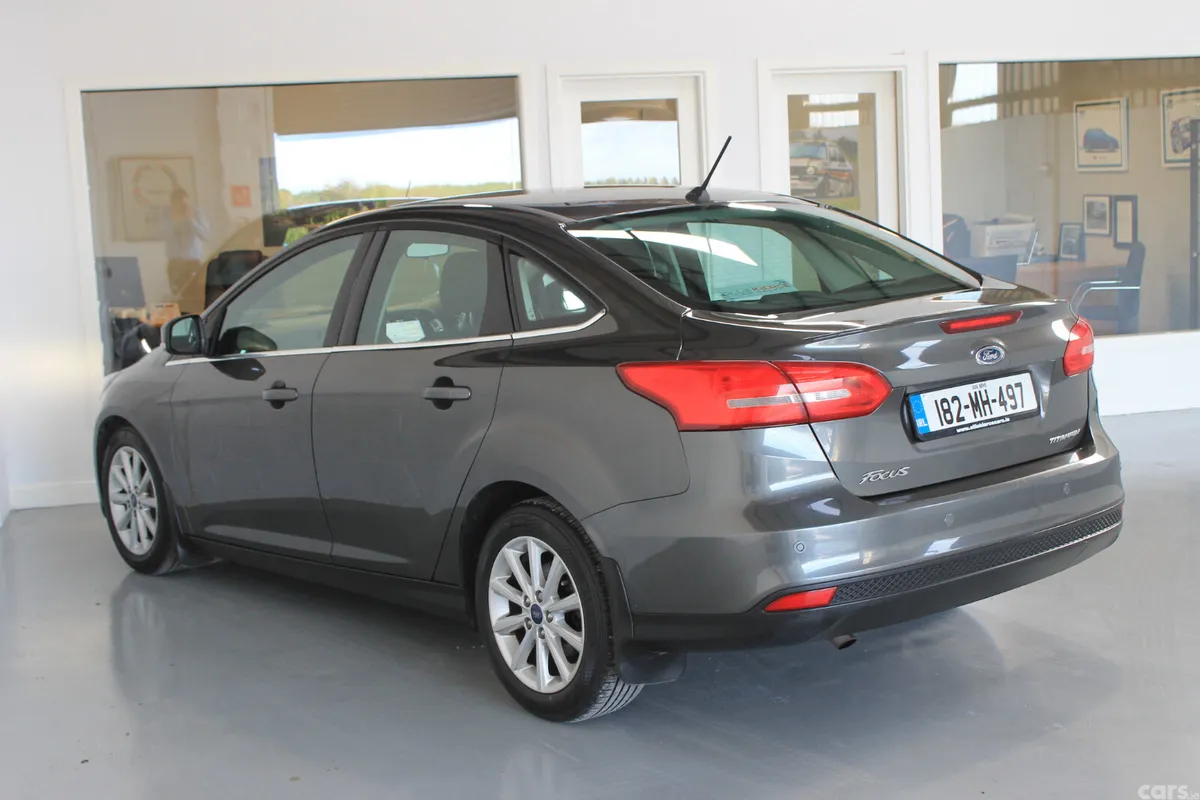 Ford Focus Saloon, Diesel, 2018, Grey