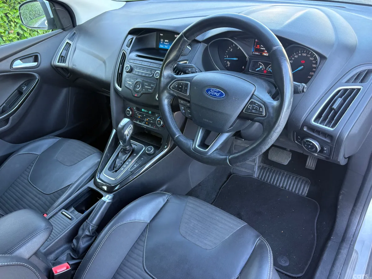Ford Focus Hatchback, Diesel, 2015, Silver