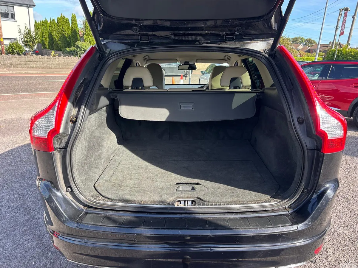 Volvo XC60 SUV, Diesel, 2014, Black