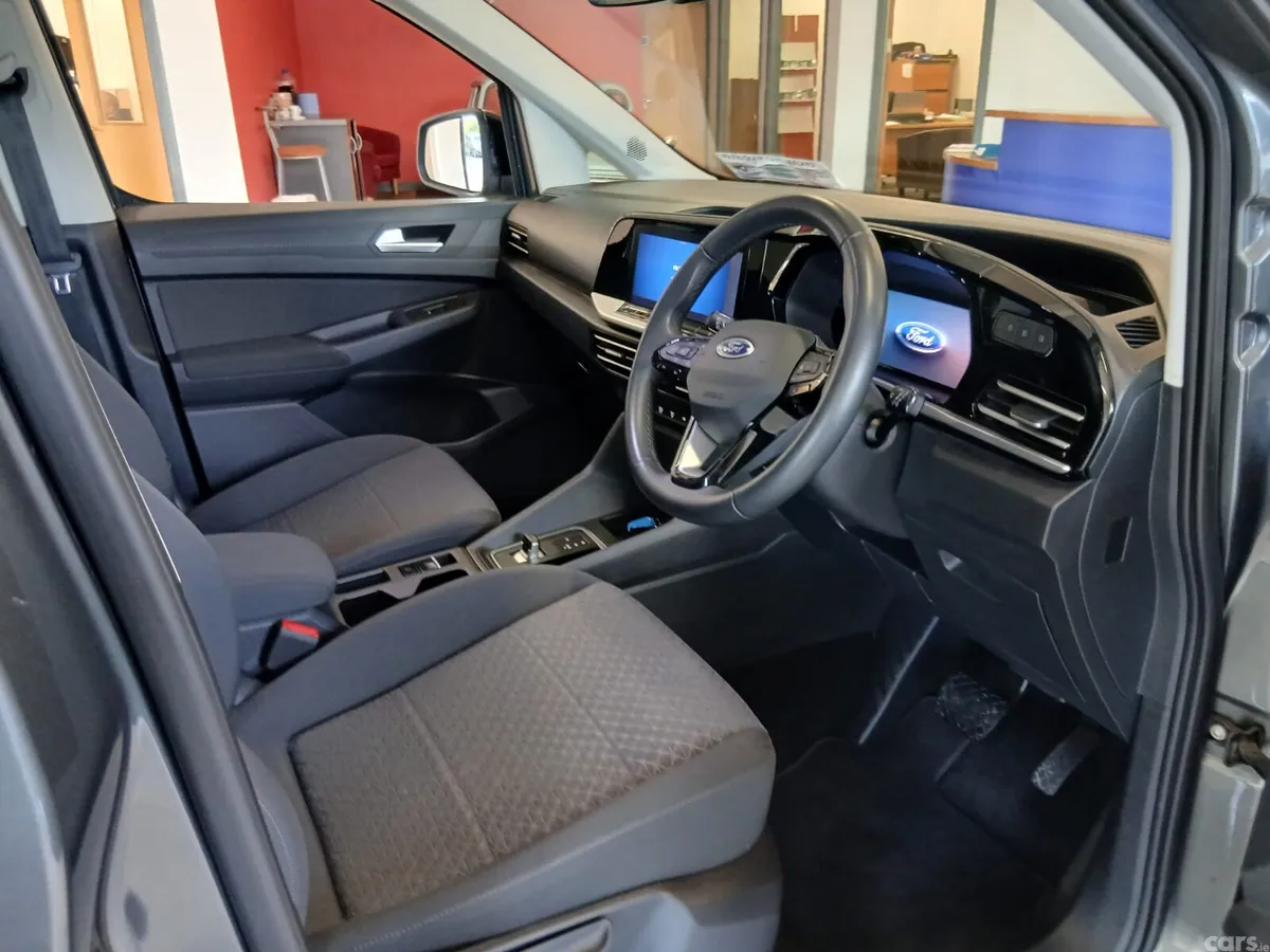 Ford Tourneo Connect MPV, Diesel, 2025, Grey