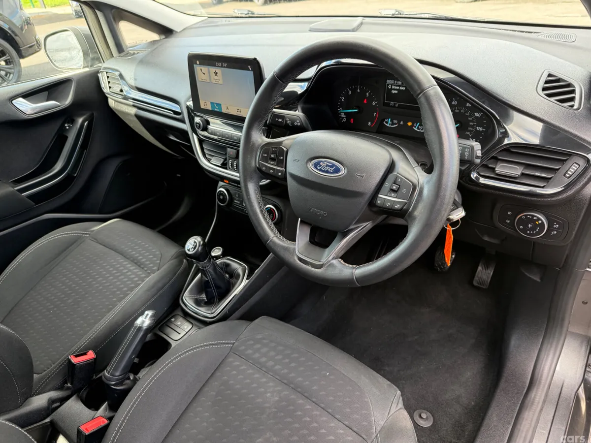 Ford Fiesta Hatchback, Petrol, 2018, Grey