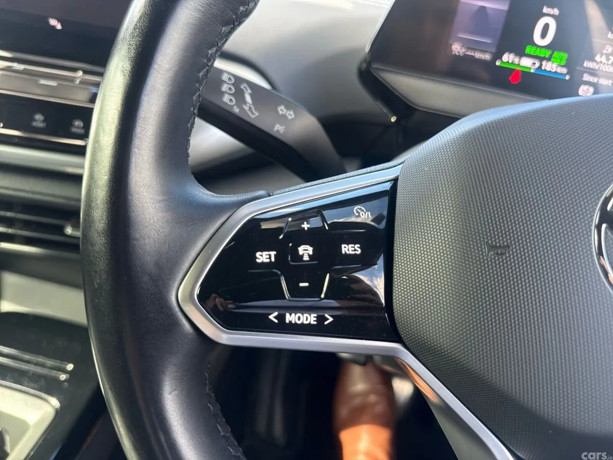 Volkswagen ID.4 Estate, Electric, 2023, Grey