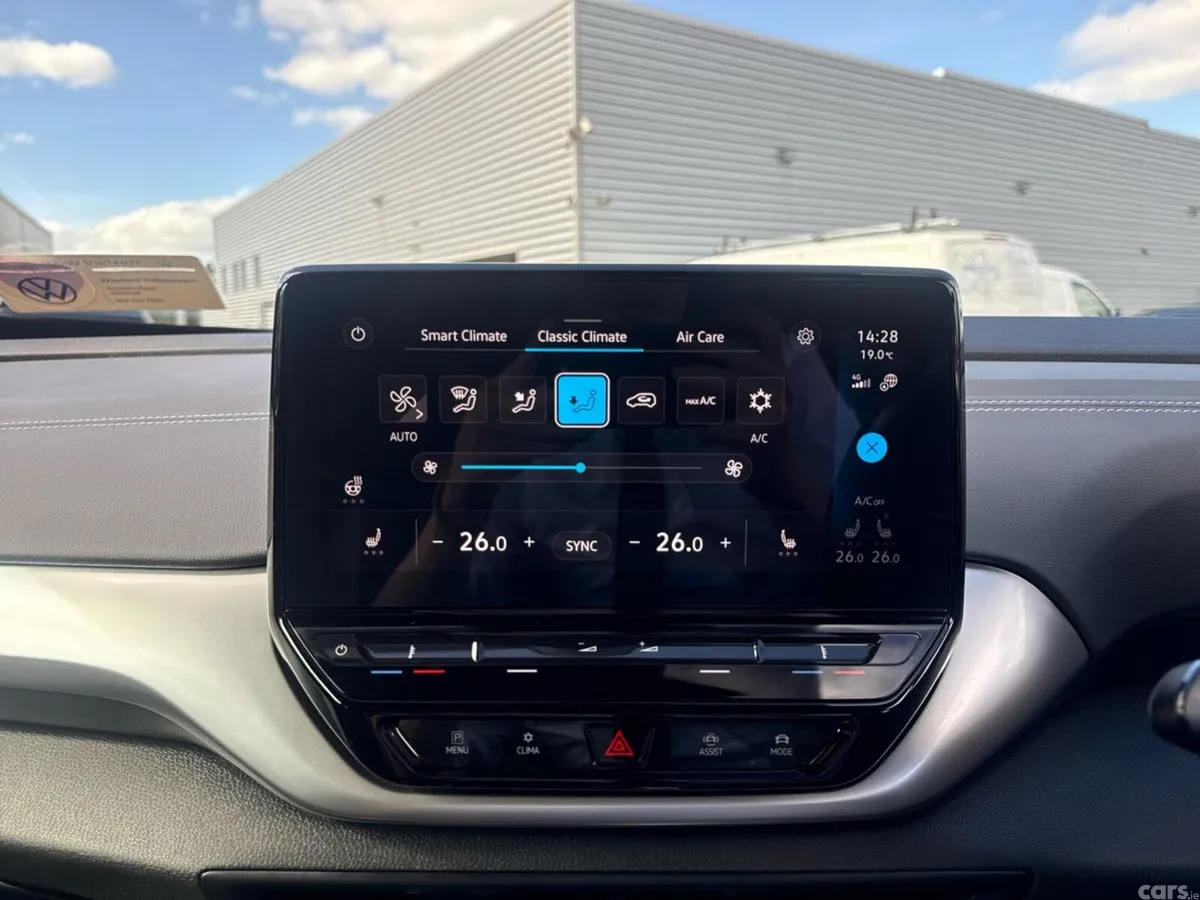 Volkswagen ID.4 Estate, Electric, 2023, Grey