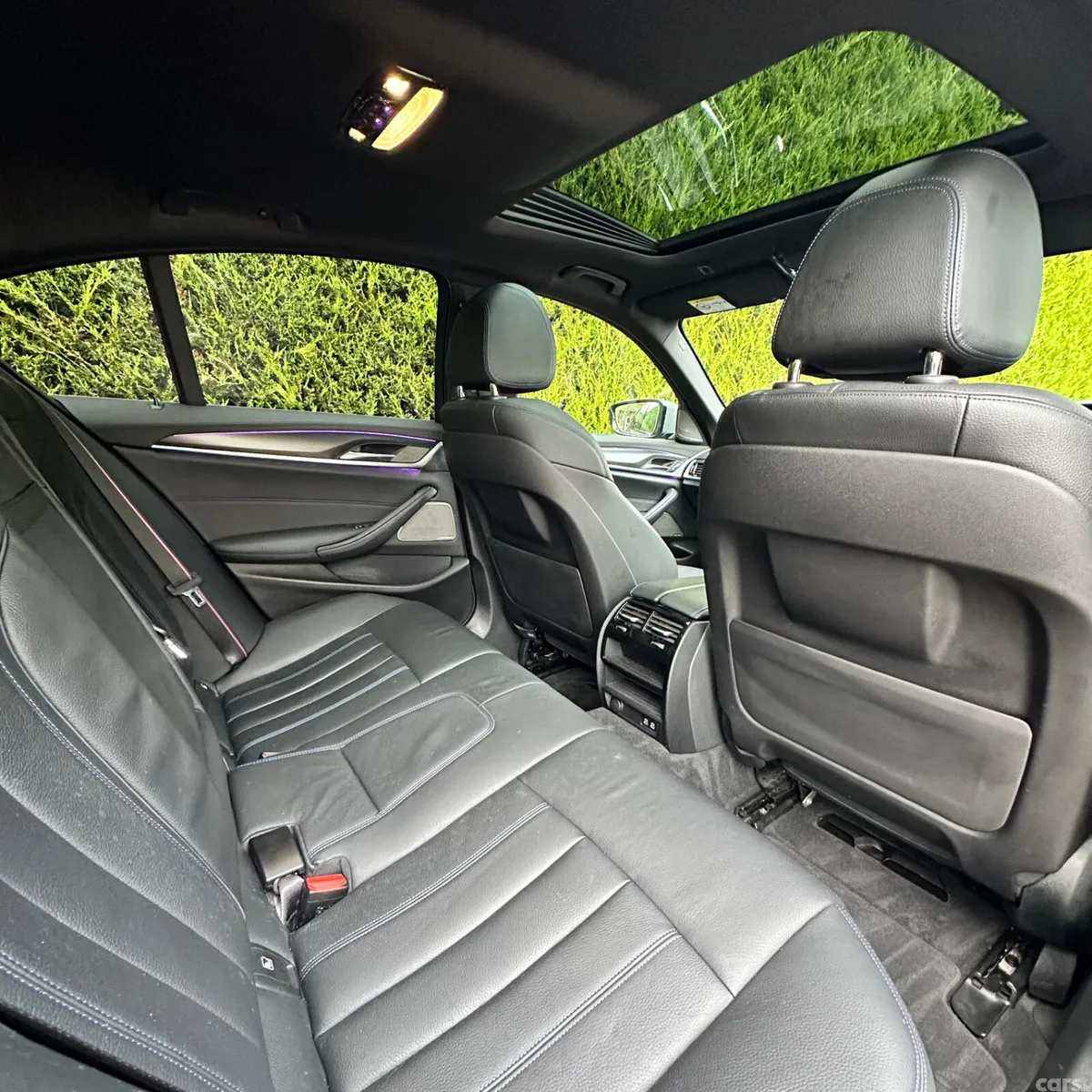 BMW 5-Series Saloon, Diesel Hybrid, 2021, Grey