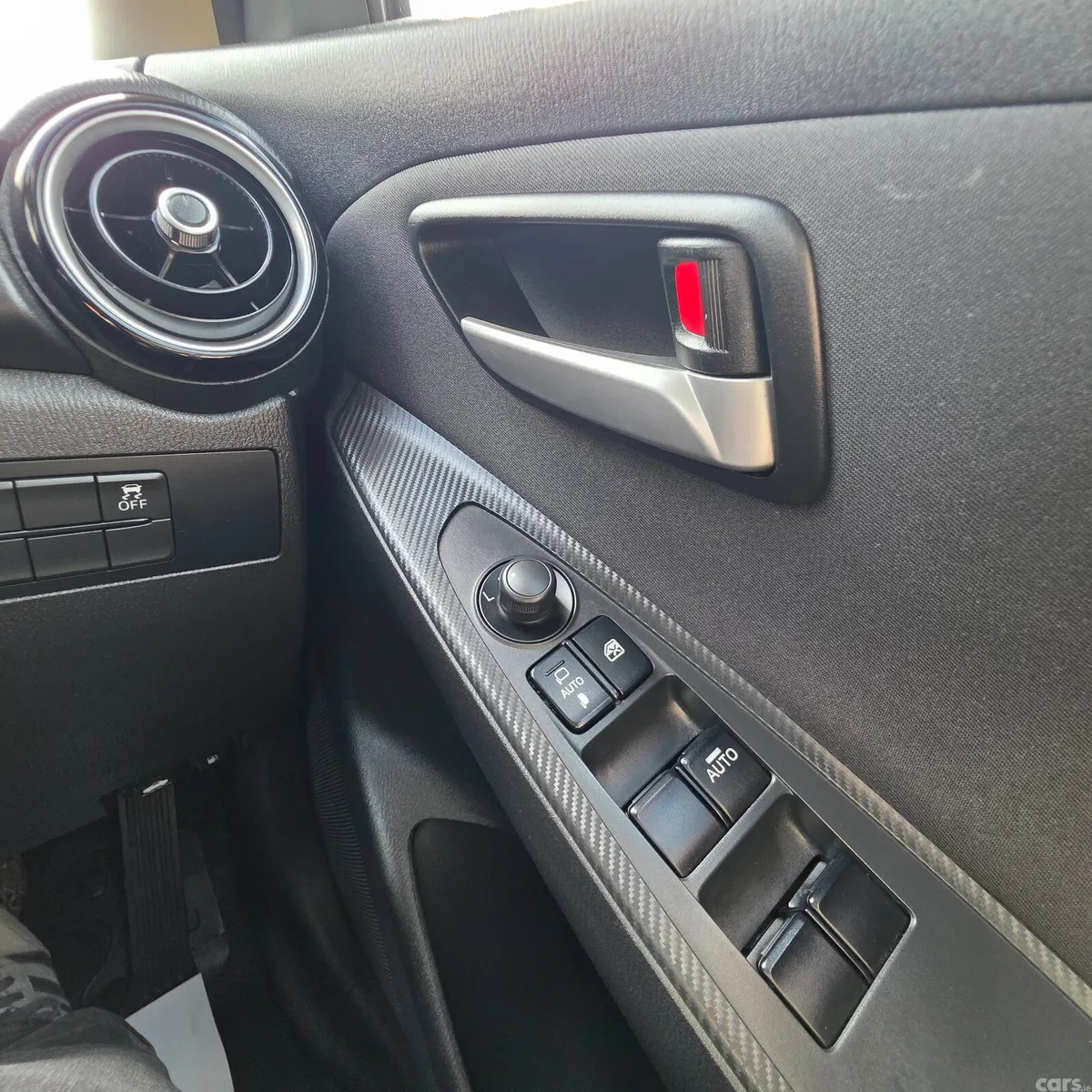 Mazda Demio Hatchback, Petrol, 2016, Red