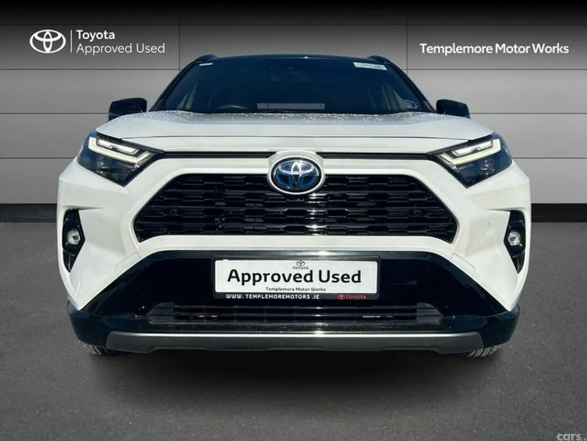 Toyota RAV4 SUV, Petrol Hybrid, 2023, White