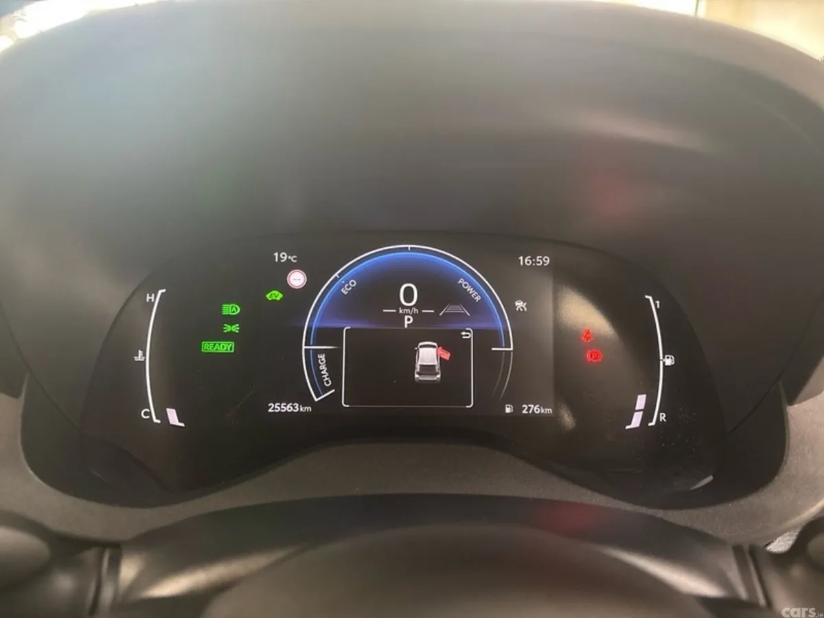 Toyota Yaris Hatchback, Petrol Hybrid, 2026, Green