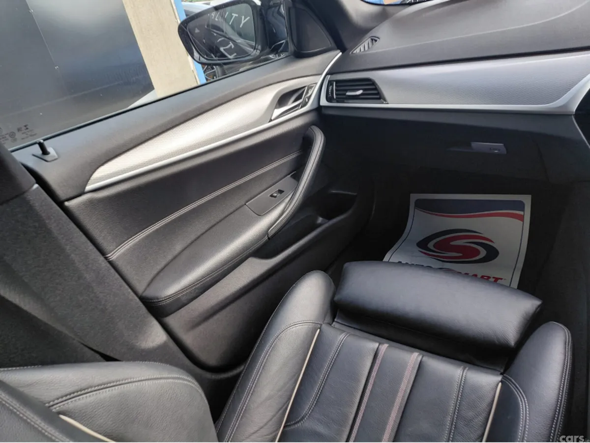 BMW 5-Series Estate, Diesel, 2020, Black