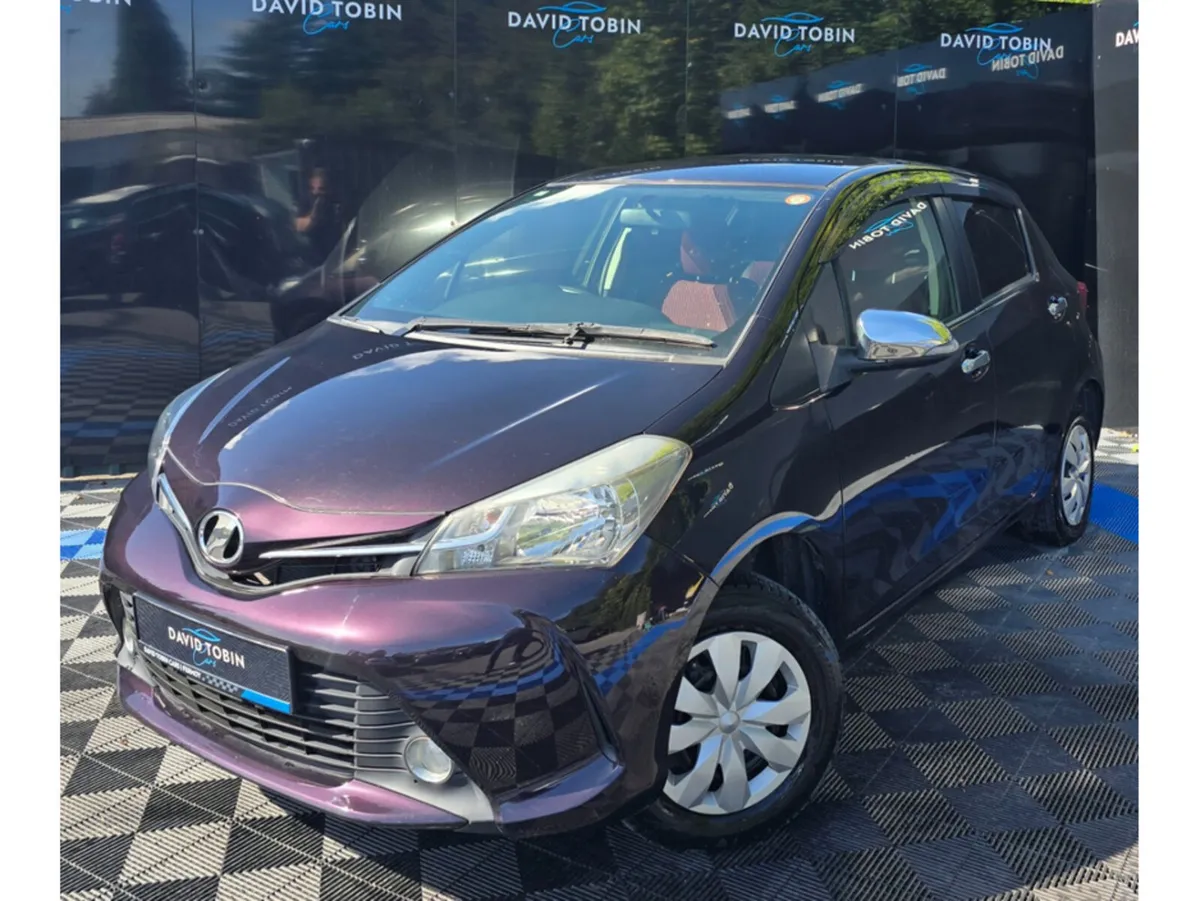 Toyota Vitz Hatchback, Petrol, 2015, Purple