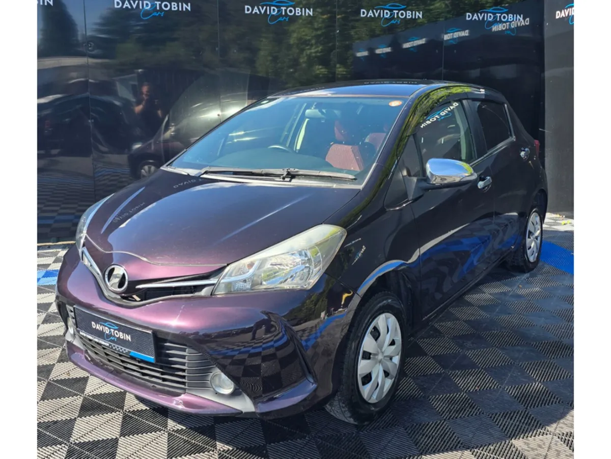 Toyota Vitz Hatchback, Petrol, 2015, Purple