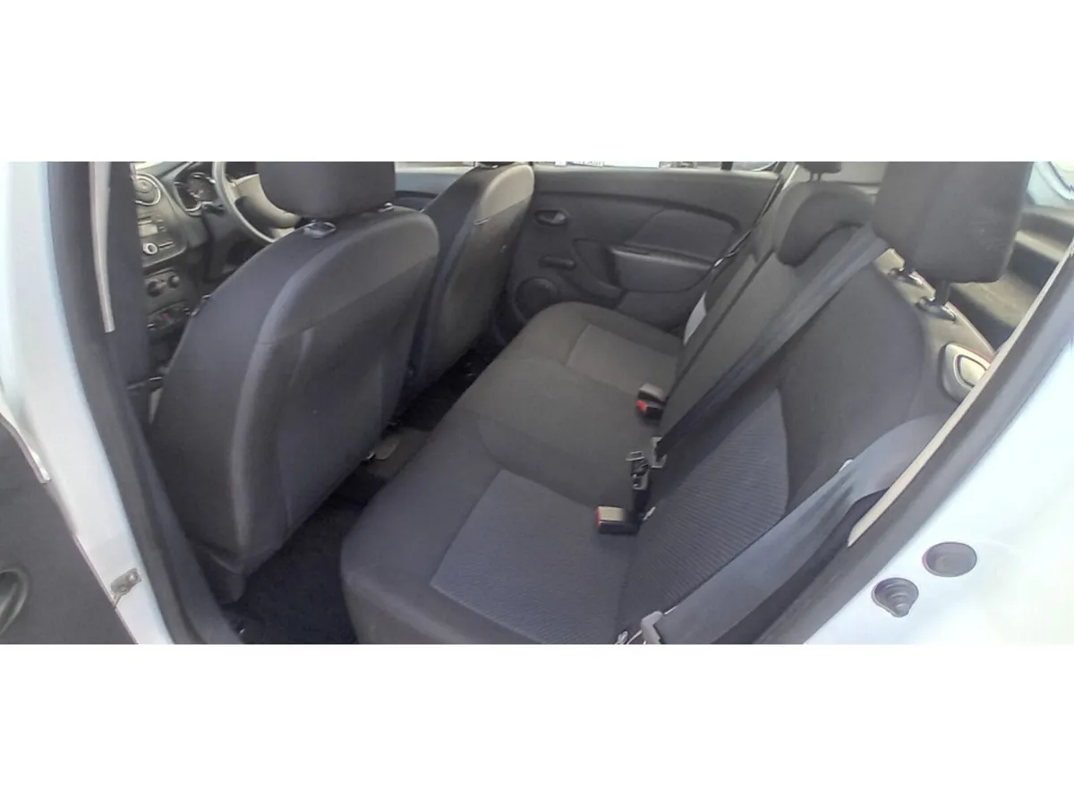 Dacia Sandero Hatchback, Petrol, 2015, White