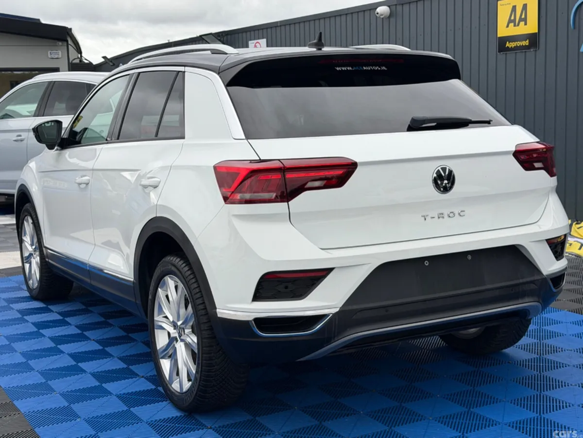 Volkswagen T-Roc SUV, Diesel, 2021, White