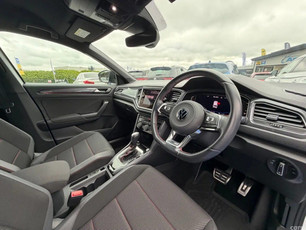 Volkswagen T-Roc SUV, Diesel, 2021, White