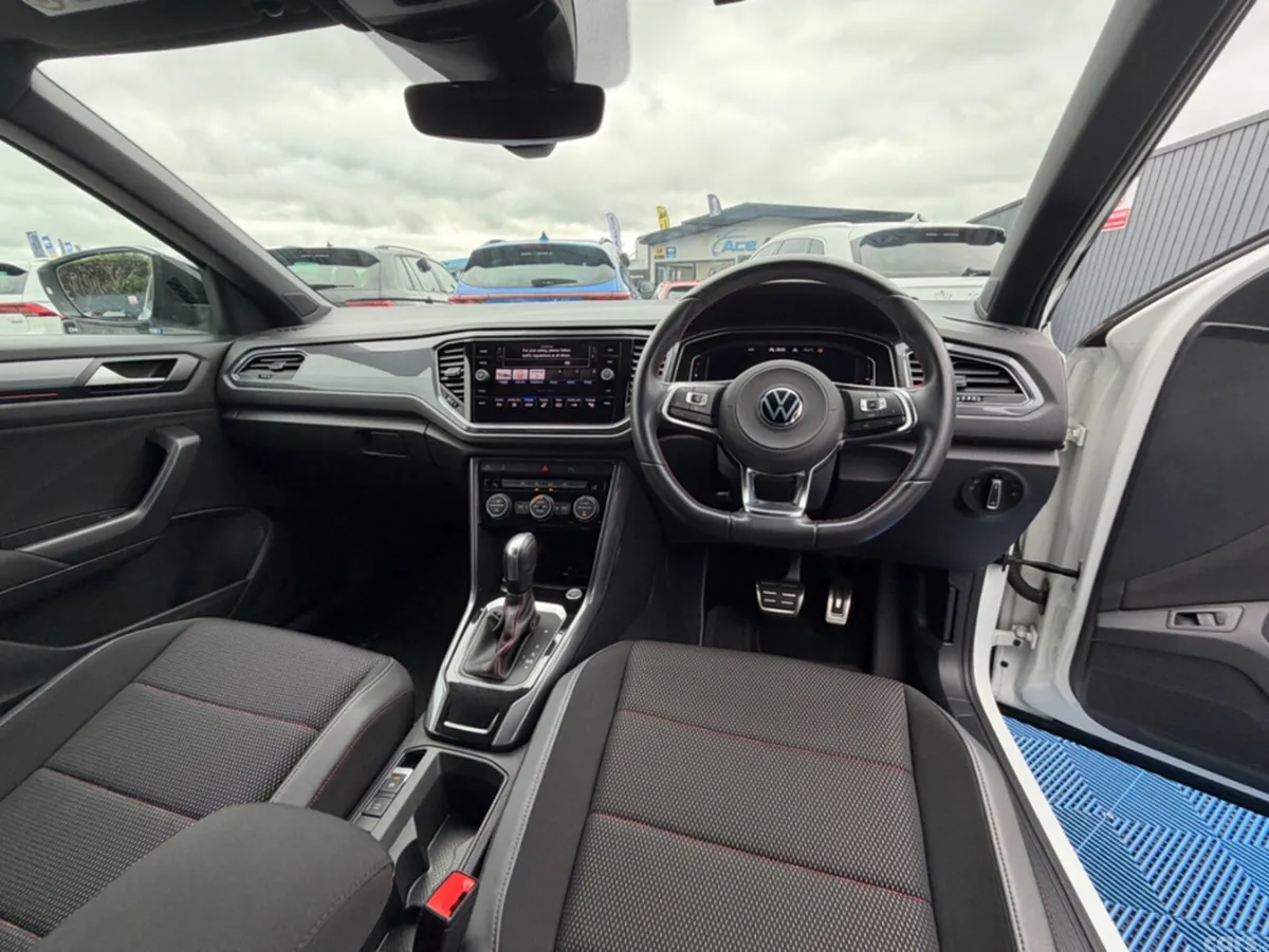 Volkswagen T-Roc SUV, Diesel, 2021, White