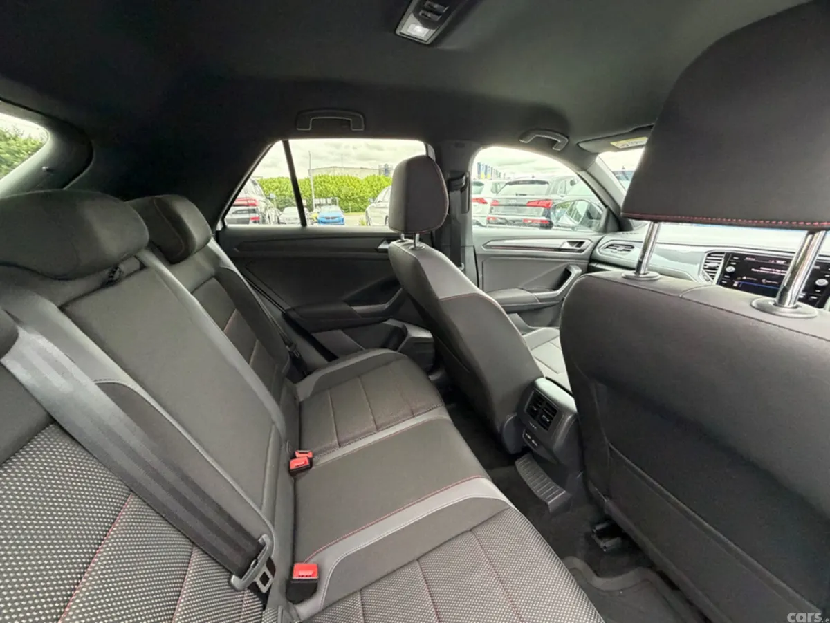Volkswagen T-Roc SUV, Diesel, 2021, White