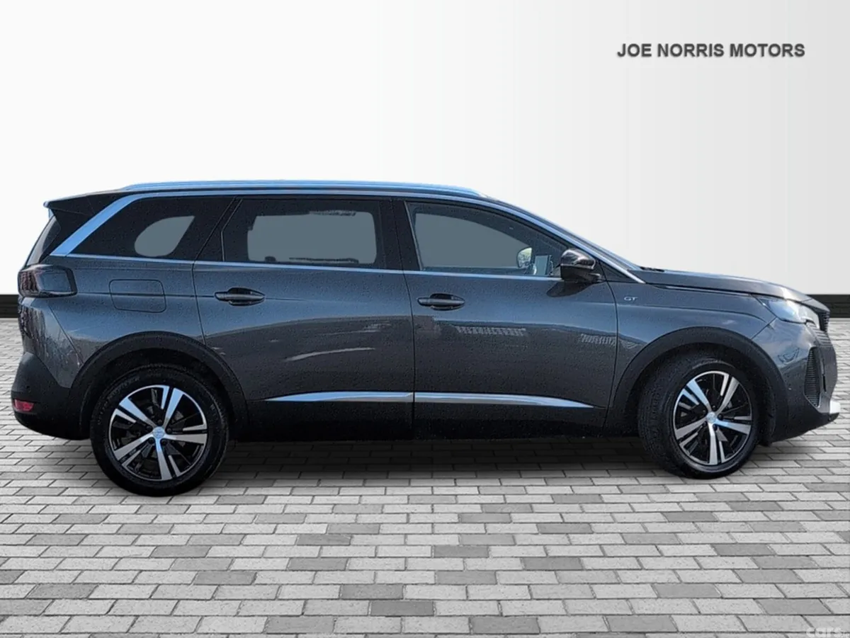 Peugeot 5008 MPV, Petrol Hybrid, 2024, Grey