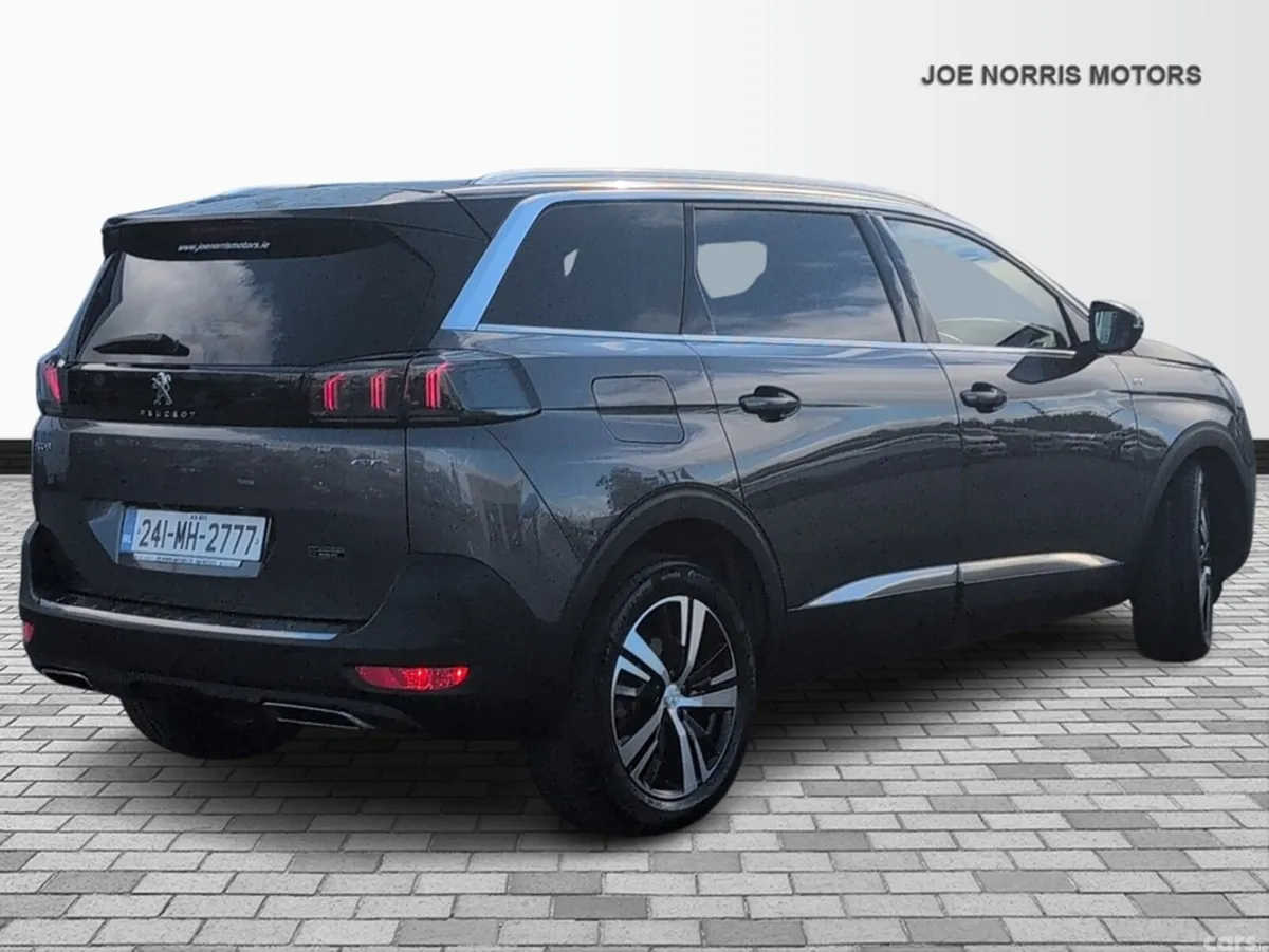 Peugeot 5008 MPV, Petrol Hybrid, 2024, Grey