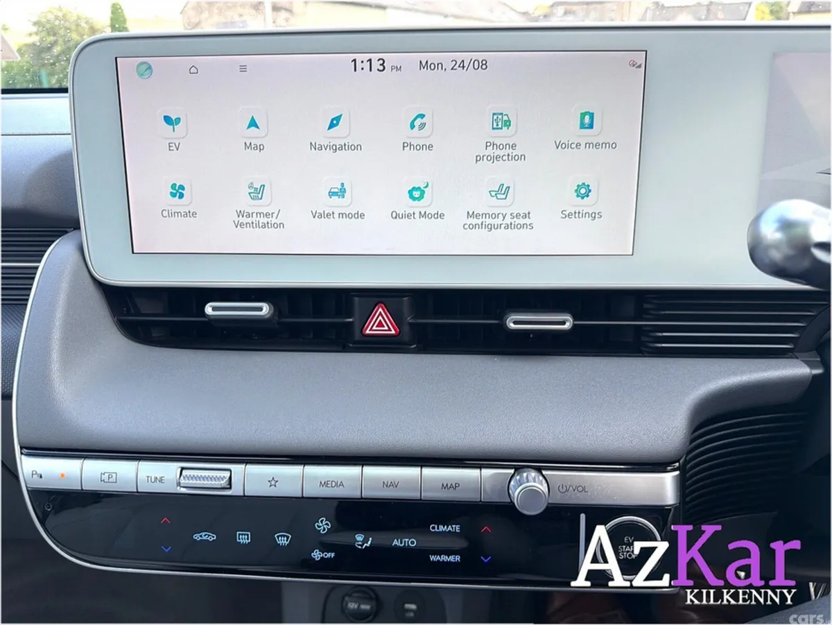 Hyundai IONIQ 5 Hatchback, Electric, 2023, Gold