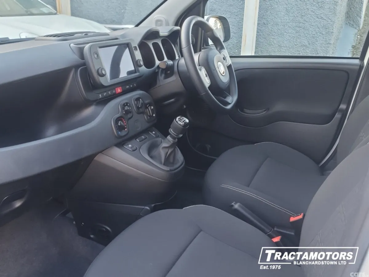 Fiat Panda Hatchback, Petrol Hybrid, 2025, White